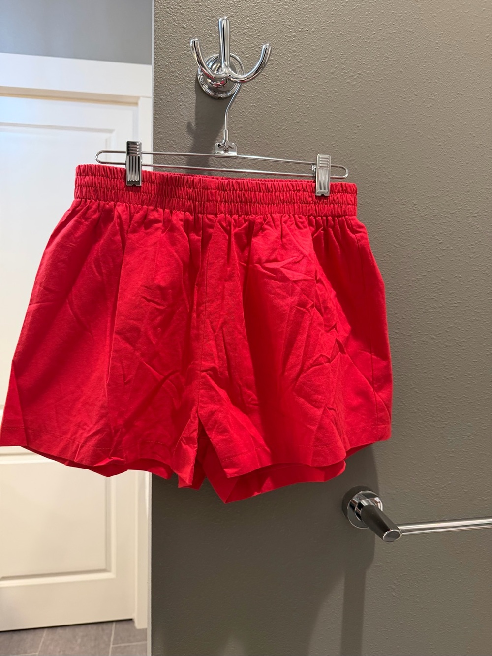 Commense Bright Red Elastic-Waist Linen Blend Shorts